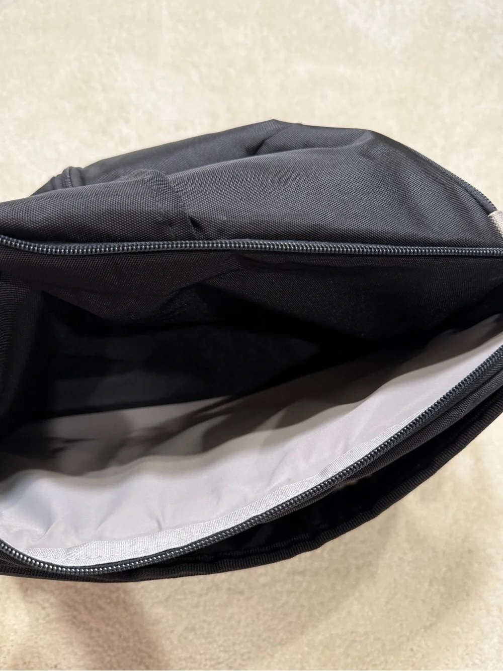 Aveda Institutes Pivot Point Black Padded Backpack Cosmetology Esthetician